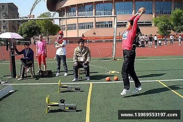 关于冰球突破